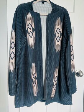 Open-Front Navy and Blush Geometric tunic